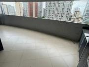 Ed Belize alugo com 3 suítes e + gabinete no Umarizal...