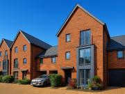 Eden Drive, Colchester 5 bed townhouse to rent £2,600...