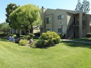 Edgewater 2 Bedroom Apartment for Rent at 8200 Kroll...