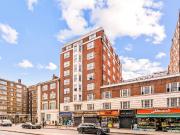 Edgware Road, Hyde Park W2, 3 bed flat to rent, £3,900...