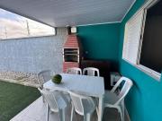 Edícula vcom piscina e 02 dormitórios a venda na praia...