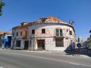 Edifício Com Habitações, Comércio e Armazém Para...