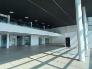 EDIFICIO COMERCIAL al norte, frente a Galerías, acceso a...