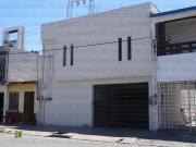 Edificio Comercial con 12 Oficinas en VENTA en Zona...
