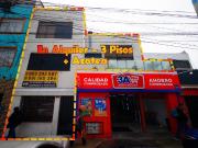 Edificio Comercial de 3 Pisos en Av. Rafael Escardó