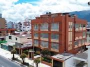 Edificio Comercial en Norte de Quito