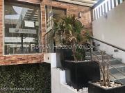 Edificio Comercial en Renta en Olimpica, Coyoacan CR 26 1962