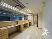 Edificio comercial en venta con amplio uso de suelo en...