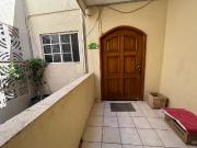 Dos departamentos y local Comercial en planta baja en...