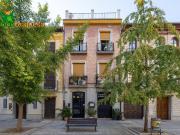 EDIFICIO completo junto a Plaza Mariana Pineda. INVERSIÓN!