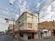 EDIFICIO CON LOCALES COMERCIALES, EN SAN CRISTOBAL,...