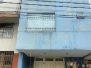 Edificio de cuatro pisos para la venta en el centro de...