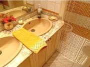 EDIFICIO DE DOS VIVIENDAS MAS LOCAL COMERCIAL EN PLENO...