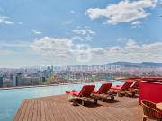 Edificio de lujo Diagonal Mar i el Front Maritim del...