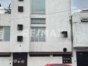Edificio de Oficinas con locales metro Apatlaco 3