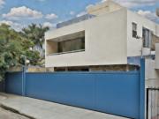 EDIFICIO DE OFICINAS EN RENTA! ESPACIO PARA SERVICIOS...