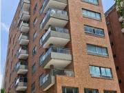 Edificio en Villa Country