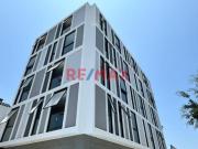 EDIFICIO EN ESQUINA CON ASCENSOR DE ESTRENO 5 PISOS CON...