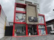EDIFICIO EN VENTA CON LOCAL COMERCIAL MÁS DOS...