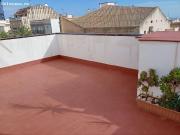 EDIFICIO EN VENTA LA RAPITA CON LOCAL COMERCIAL Y VIVIENDA