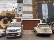 Edificio de 5 pisos en Venta o Alquiler – Surquillo