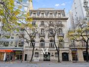 Edificio estilo francés de categoría de 5 Pisos para...