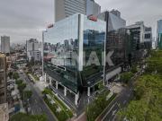 ¡Edificio Premium de oficinas en San Isidro con...