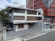 Edificio Rentero en Venta, Av. republica, La carolina /...