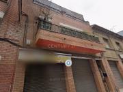 Edificio residencial con local y viviendas en Calle...