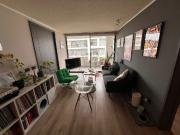 Edificio semi nuevo, sector muy tranquilo a pasos de todo