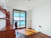 Edificio singular con vistas al mar