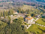 Edificio storico in Toscana, 4550 mq di fascino e storia...