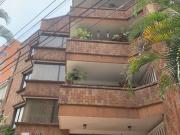 EDIFICIO VELER EN EL CORAZÓN DE LAURELES A LA VENTA