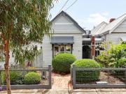 Edwardian elegance & expansive northerly garden