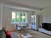 EF0696_M Dresden: Kleinzschachwitz, moderne ebenerdige...