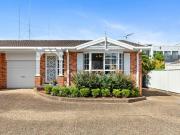 Effortless Living in a Peaceful Pocket, Moments to the...