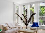 Effortless living in a quiet rear setting