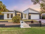 Effortless Living In Highly Sought Clover Hill