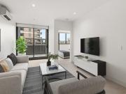 Effortless Living in the Luxury of Caulfield Heath