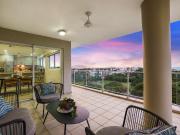 Effortless polish and panoramic city and water views