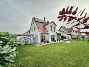 EFH mit Blick in die Natur