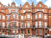 Egerton Gardens, Knightsbridge, London SW3, 3 bedroom...