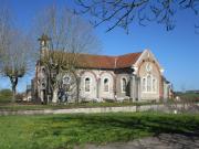 Eglise fin XIXème réhabilitée en habitation avec atelier...