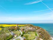 Ehem. Wetterstation und mehrere Wohnungen in 18556...