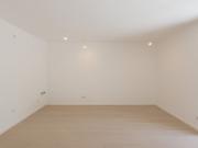 EHK 100 | 1 Zi Studio mit südseitigem Eigengarten & Terrasse