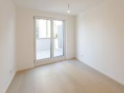 EHK 100 | 2 Zi Dachgeschosswohnung mit Balkon zur Anlage...