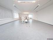 Eigener Straßenzugang | Helles Büro mit ca. 422m² inkl....