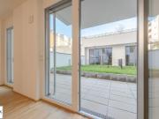 Eigengarten & Terrasse inmitten der Stadt! 2 Zimmer...