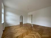 Eigenheim / DHH mit Garage und Garten in Berlin...