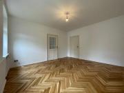 Eigenheim / DHH mit Garage und Garten in Berlin...